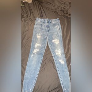 American eagle jeans!